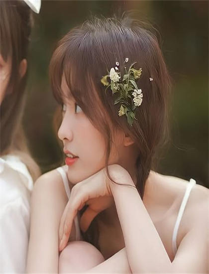 不卡电影在线观看_丁香花在线观看免费观看图片_加拿大女主持播新闻时误吞苍蝇